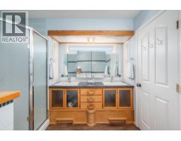 Family room - 700 Mt York Drive, Coldstream, BC V1B3X2 Photo 20