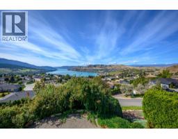 700 Mt York Drive, Coldstream, BC V1B3X2 Photo 34