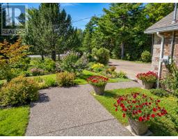 179 Lochmoor Lane, Lake Loon, NS B2W6C8 Photo 39