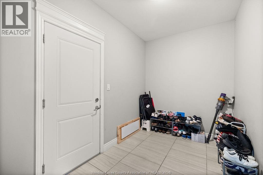 1353 PASCAL AVENUE - 18