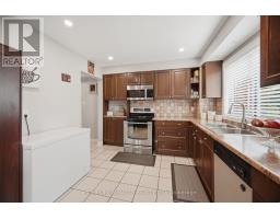 113 Fanshawe Drive, Brampton, ON L6Z1A8 Photo 14