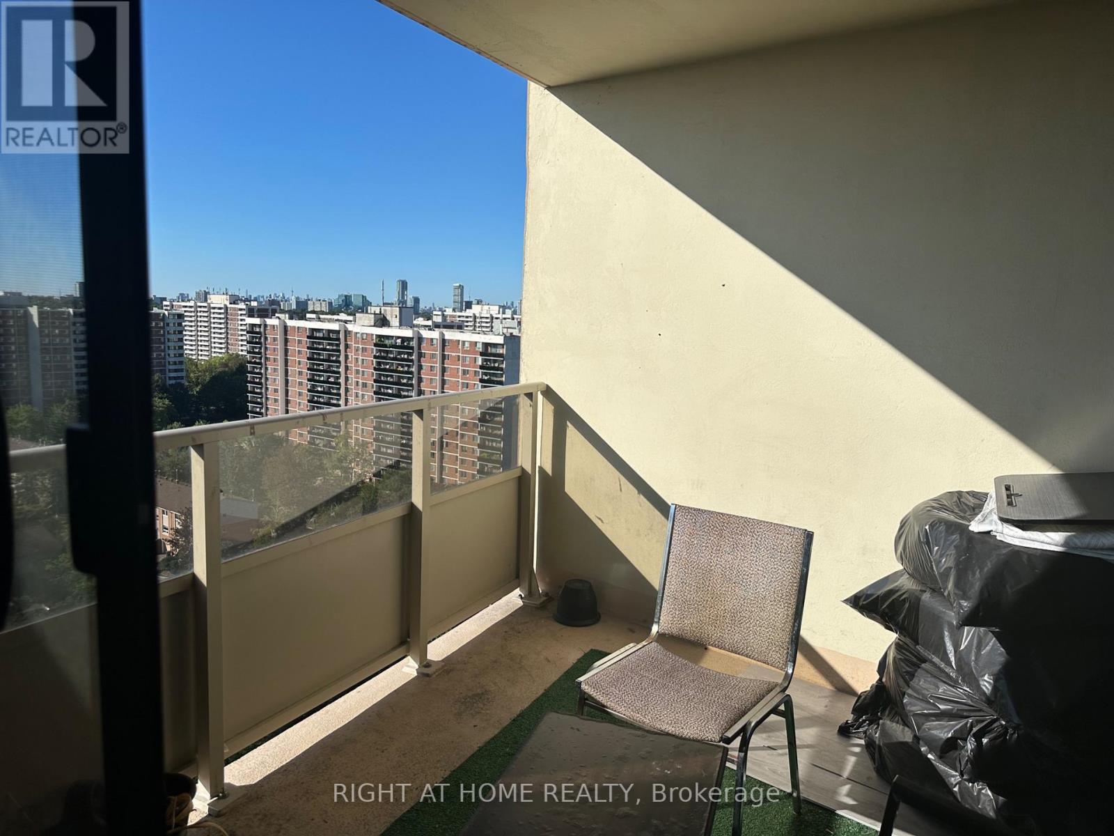 2050 Bridletowne Circle — photo 19