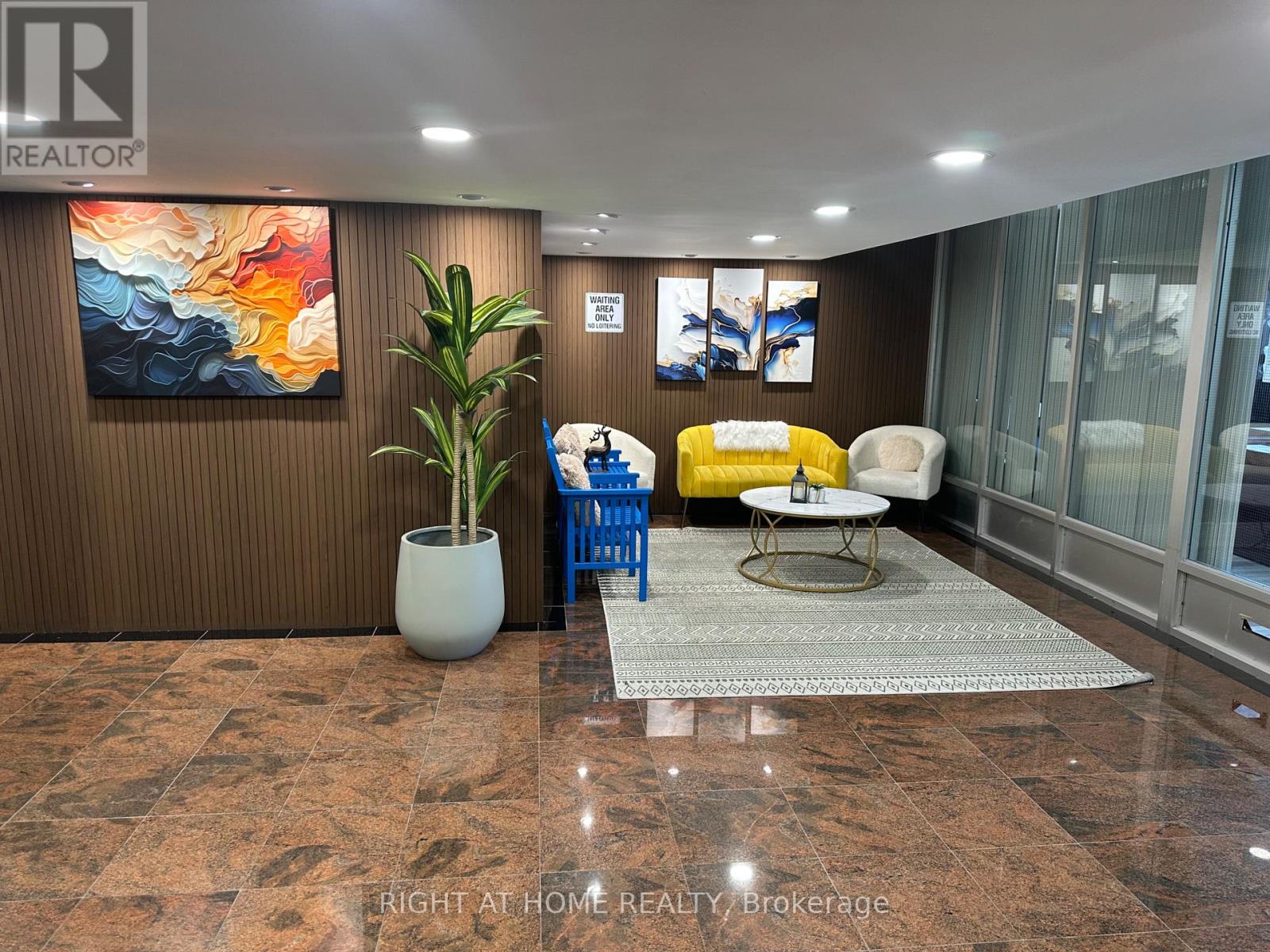 2050 Bridletowne Circle — photo 26
