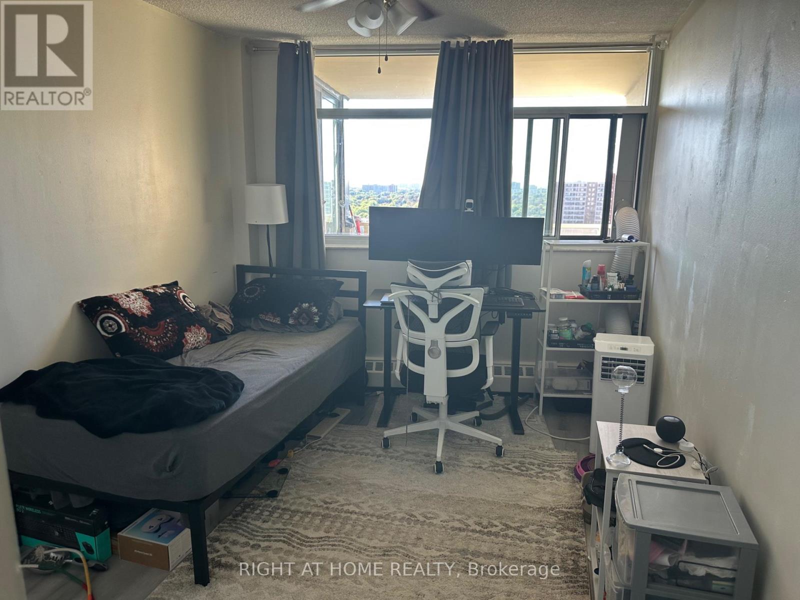 2050 Bridletowne Circle — photo 12
