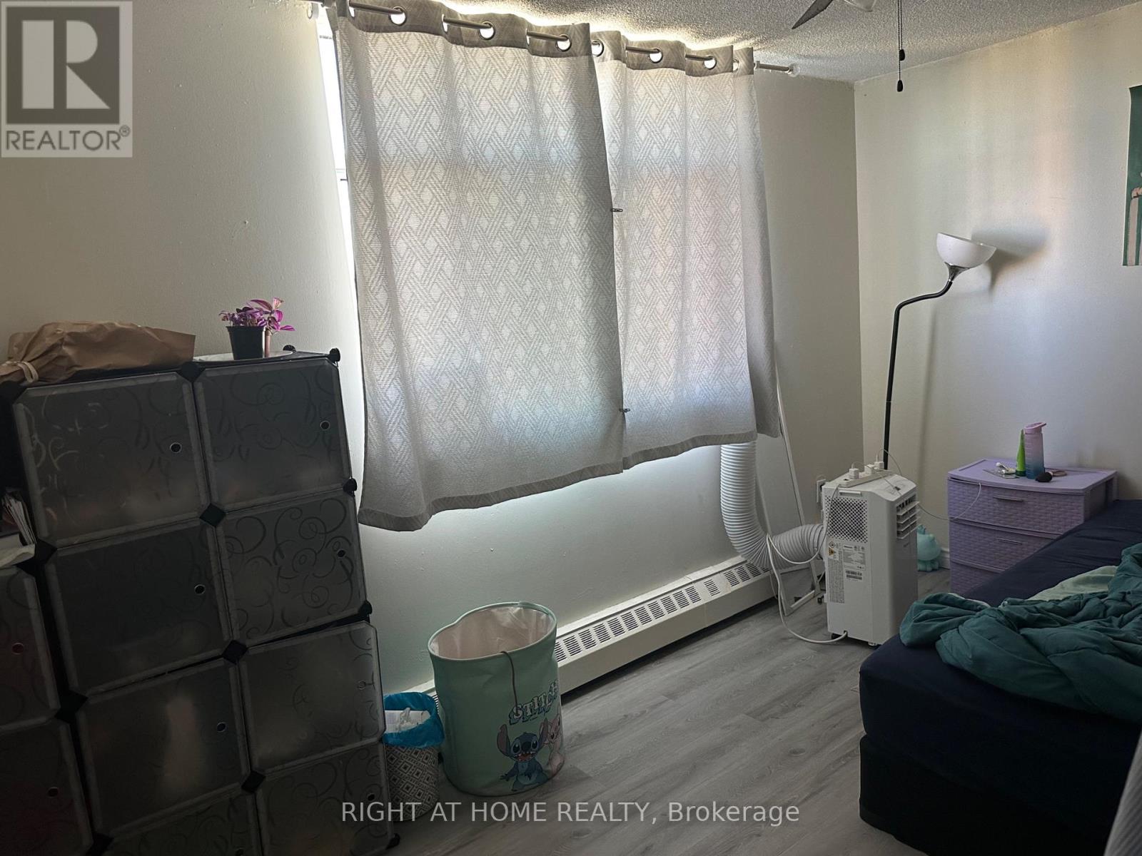 2050 Bridletowne Circle — photo 13