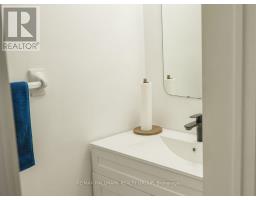 44 Winnegreen Court, Ottawa, ON K1G5S2 Photo 8