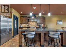 Pantry - 107a Wolf Run Drive, Rural Ponoka County, AB T4J1R3 Photo 8