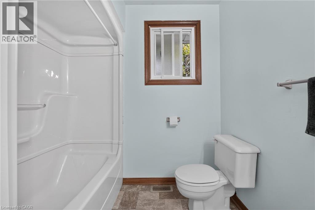 5 BROOKS Circle - Image 20