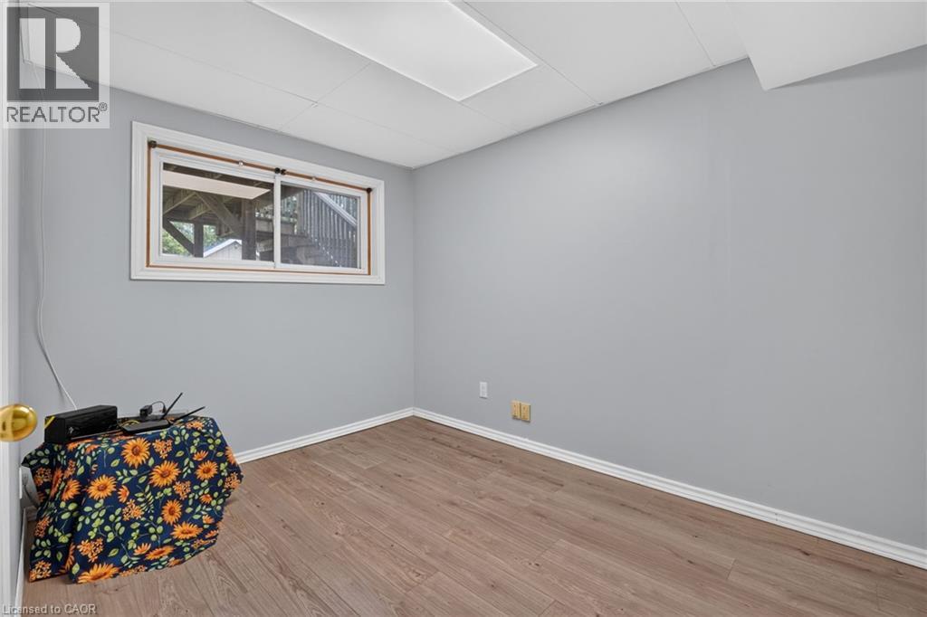 5 BROOKS Circle - Image 33