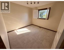 76 Valley Creek Crescent Nw, Calgary, AB T3B5V3 Photo 33