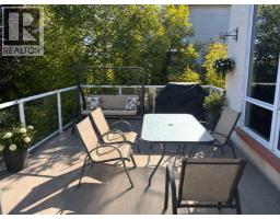 76 Valley Creek Crescent Nw, Calgary, AB T3B5V3 Photo 35