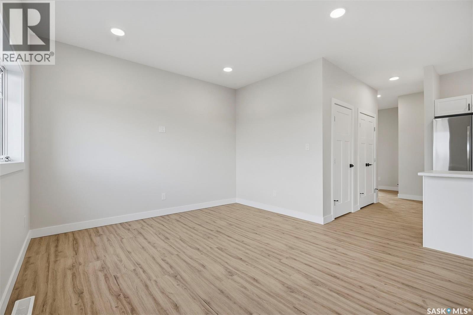 137 Emma CRESCENT - 9
