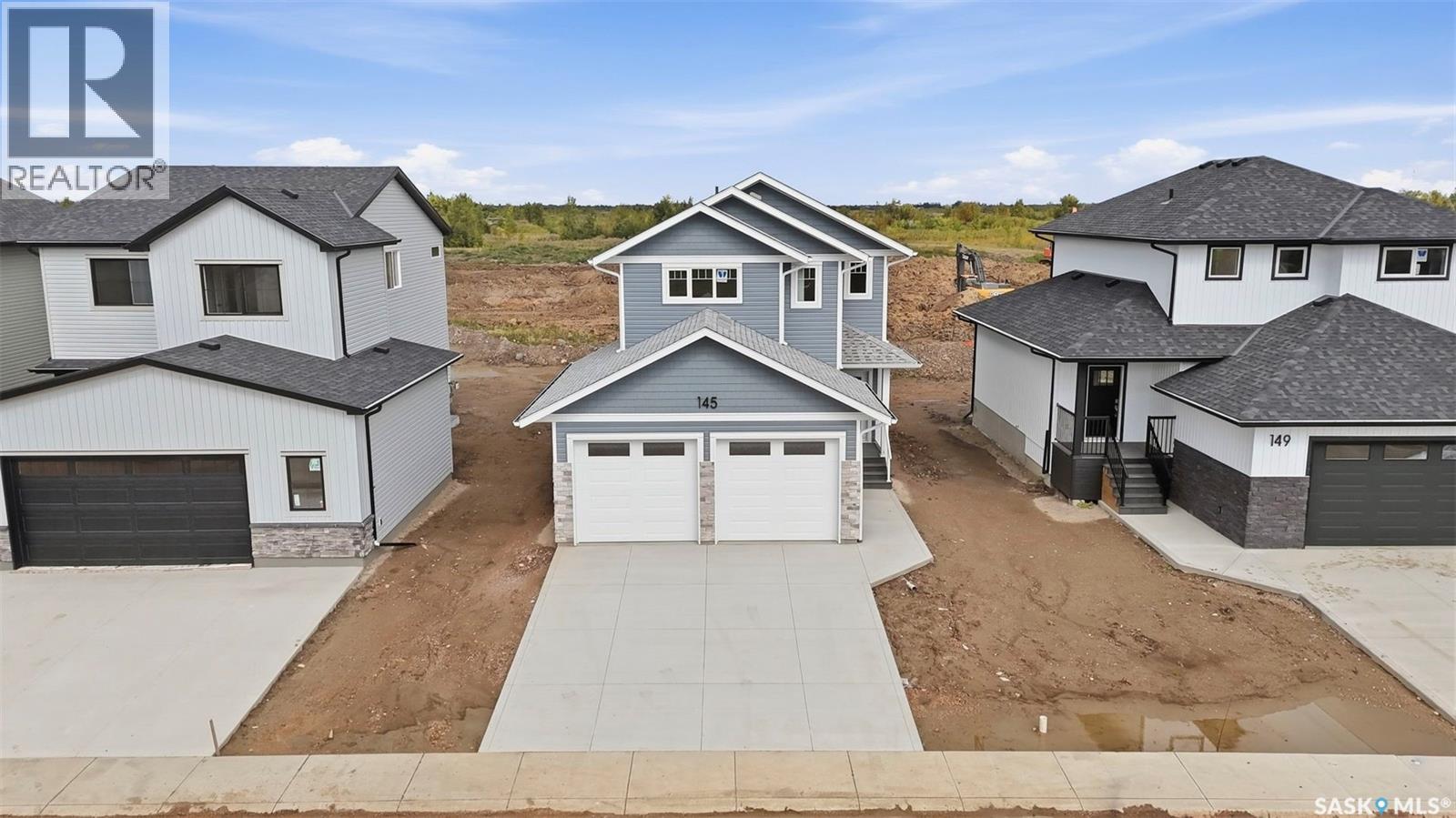 145 Emma CRESCENT - 43