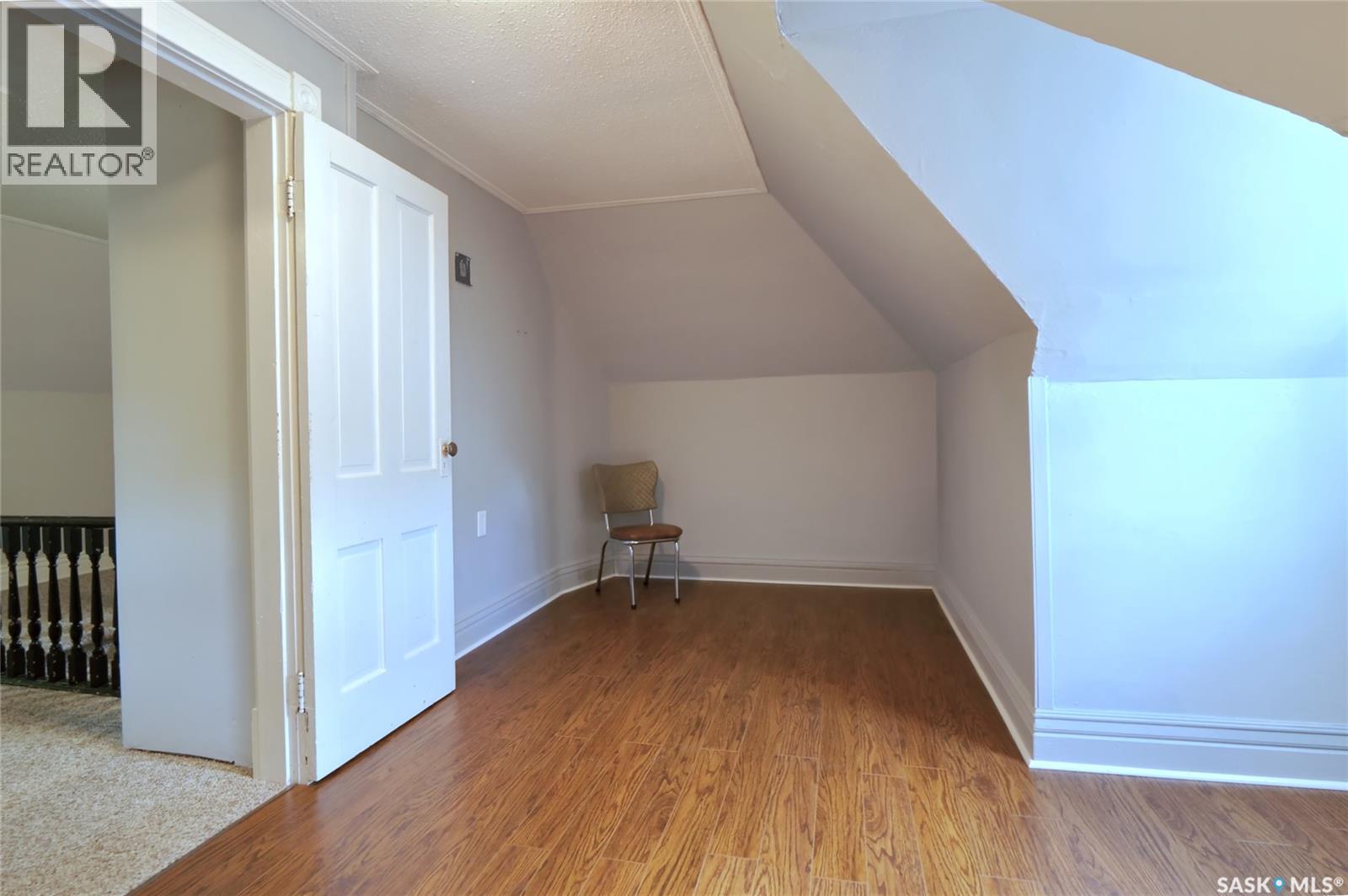 366 Central STREET, Central Butte — photo 15