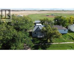 366 Central Street, Central Butte, SK S0H0T0 Photo 24
