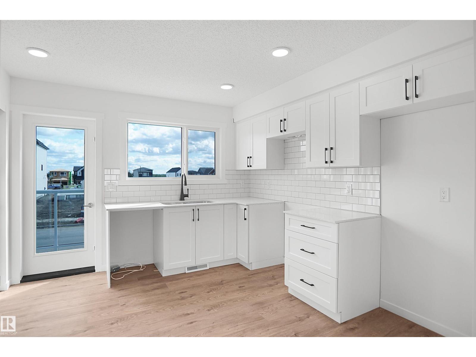 5156 River's Edge WY NW - Image 13