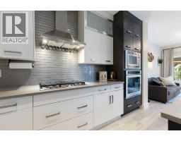 Family room - 103 Nolancliff Crescent Nw, Calgary, AB T3R0S6 Photo 10