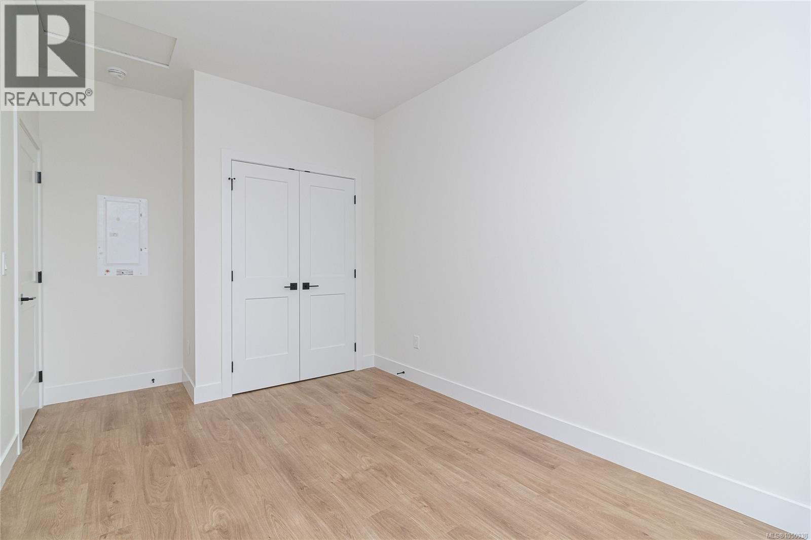 #A 2235 Shelbourne St - Image 19