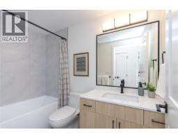 B 2235 Shelbourne St, Victoria, BC V8R4L2 Photo 21