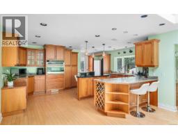 Storage - 2881 Phyllis St, Saanich, BC V8N1Y8 Photo 13