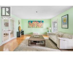 Bedroom - 2881 Phyllis St, Saanich, BC V8N1Y8 Photo 15