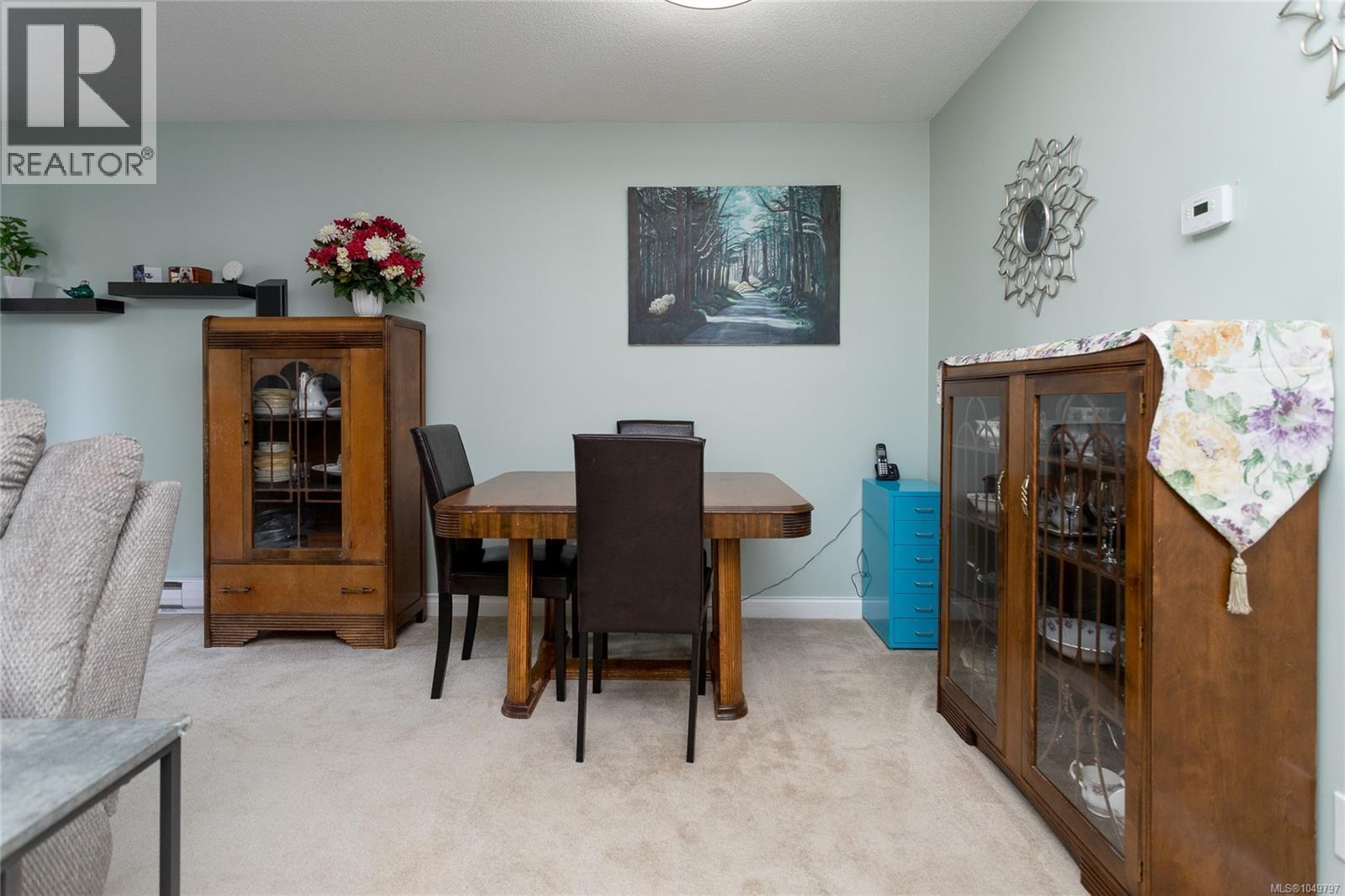 904 640 Broadway St, Saanich