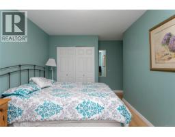 904 640 Broadway St, Saanich, BC V8Z2G4 Photo 21