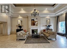 102 - 2 Maison Parc Court, Vaughan, ON L4J9K4 Photo 24