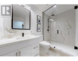 102 - 2 Maison Parc Court, Vaughan, ON L4J9K4 Photo 12