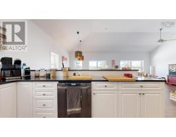86 Red Hill Road, New Elm, NS B0T1X0 Photo 18