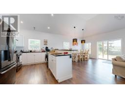 86 Red Hill Road, New Elm, NS B0T1X0 Photo 17