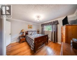 Kitchen - 678 Schofield Highway, Warfield, BC V1R2G8 Photo 16