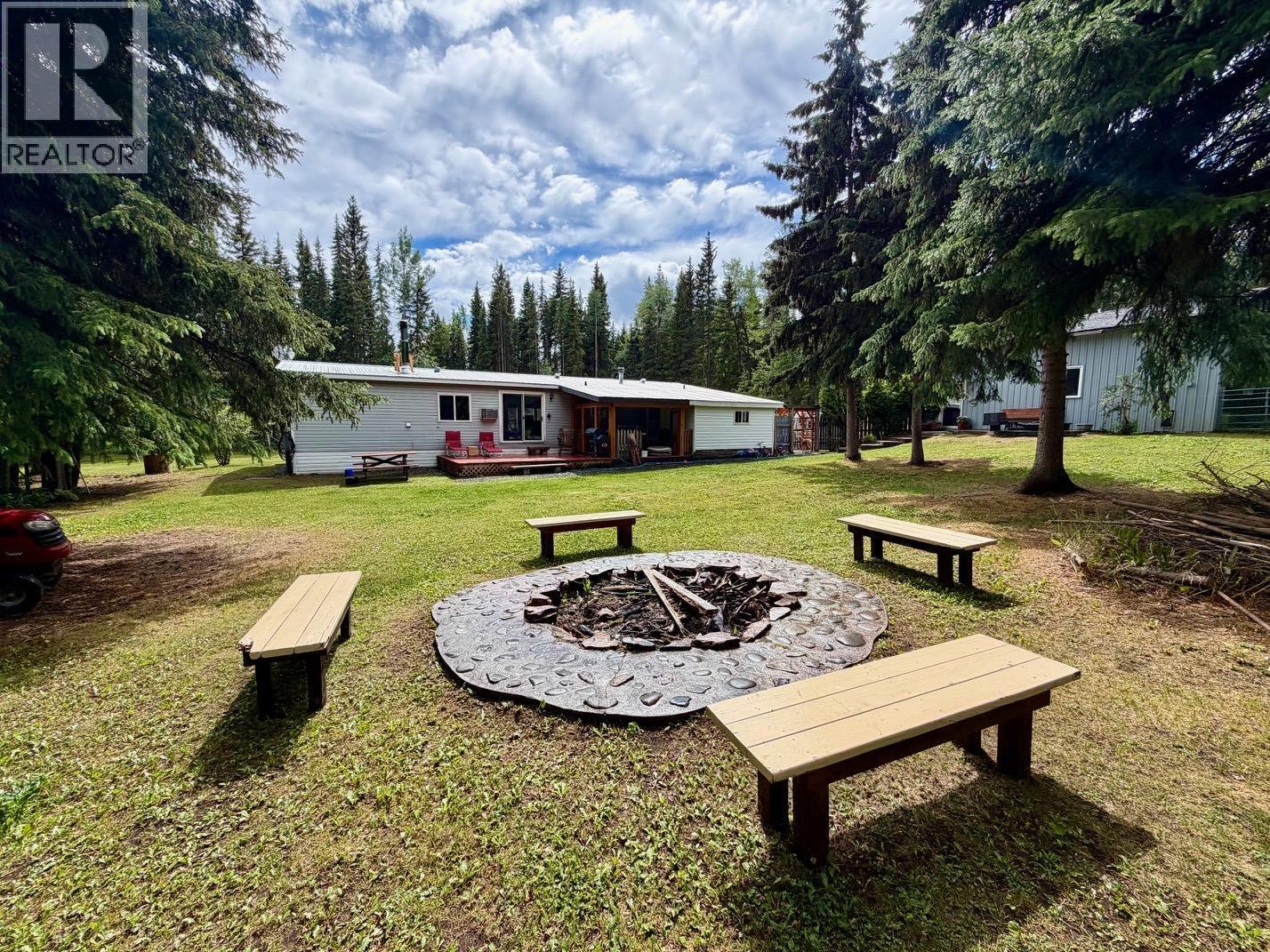 4004 WILLIAMS CRESCENT - 2