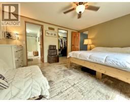 4004 Williams Crescent, Houston, BC V0J1Z2 Photo 17