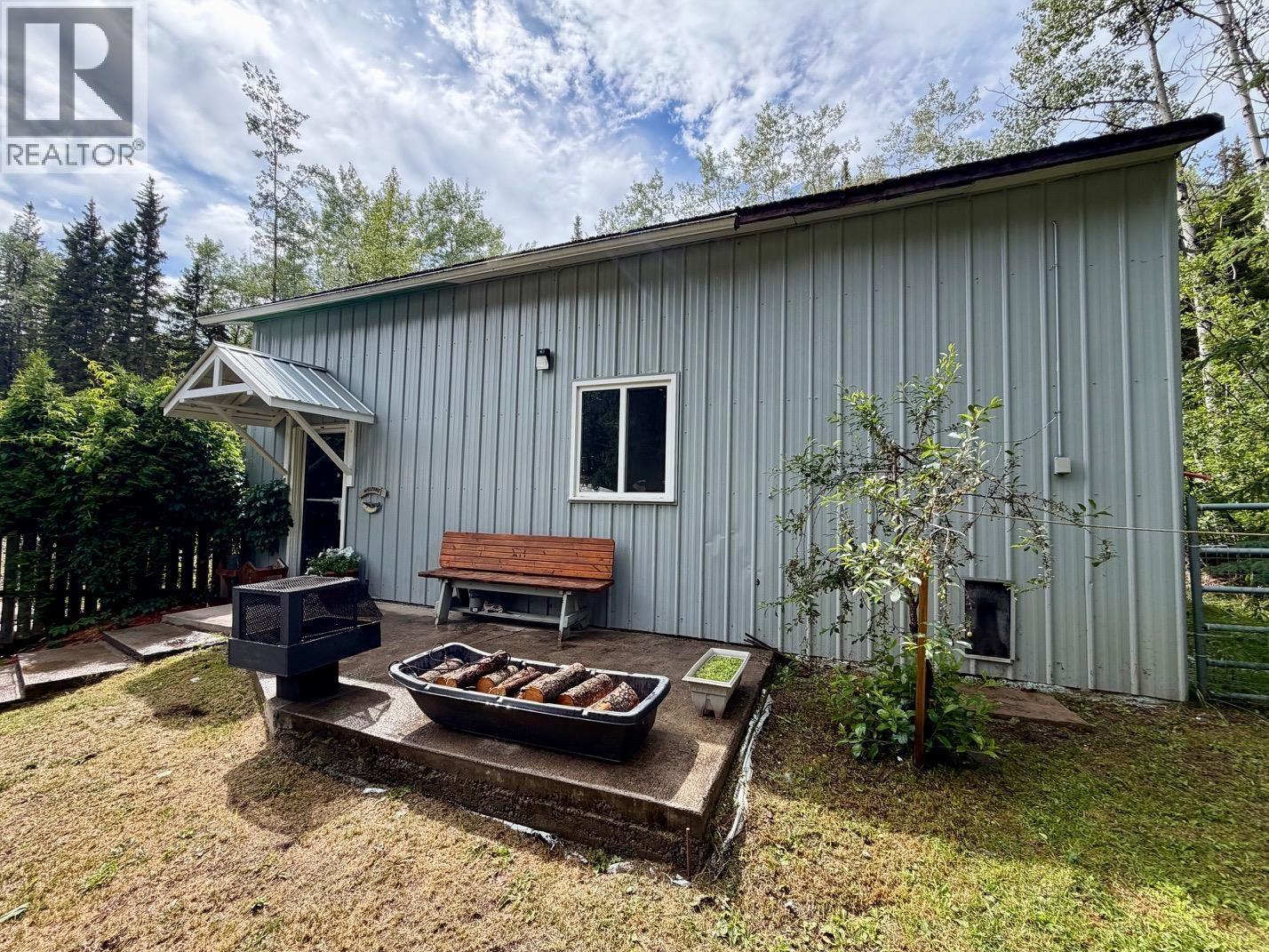 4004 WILLIAMS CRESCENT - Image 33