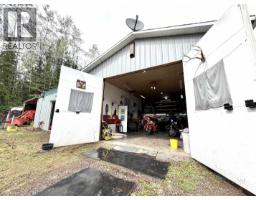 4004 Williams Crescent, Houston, BC V0J1Z2 Photo 27