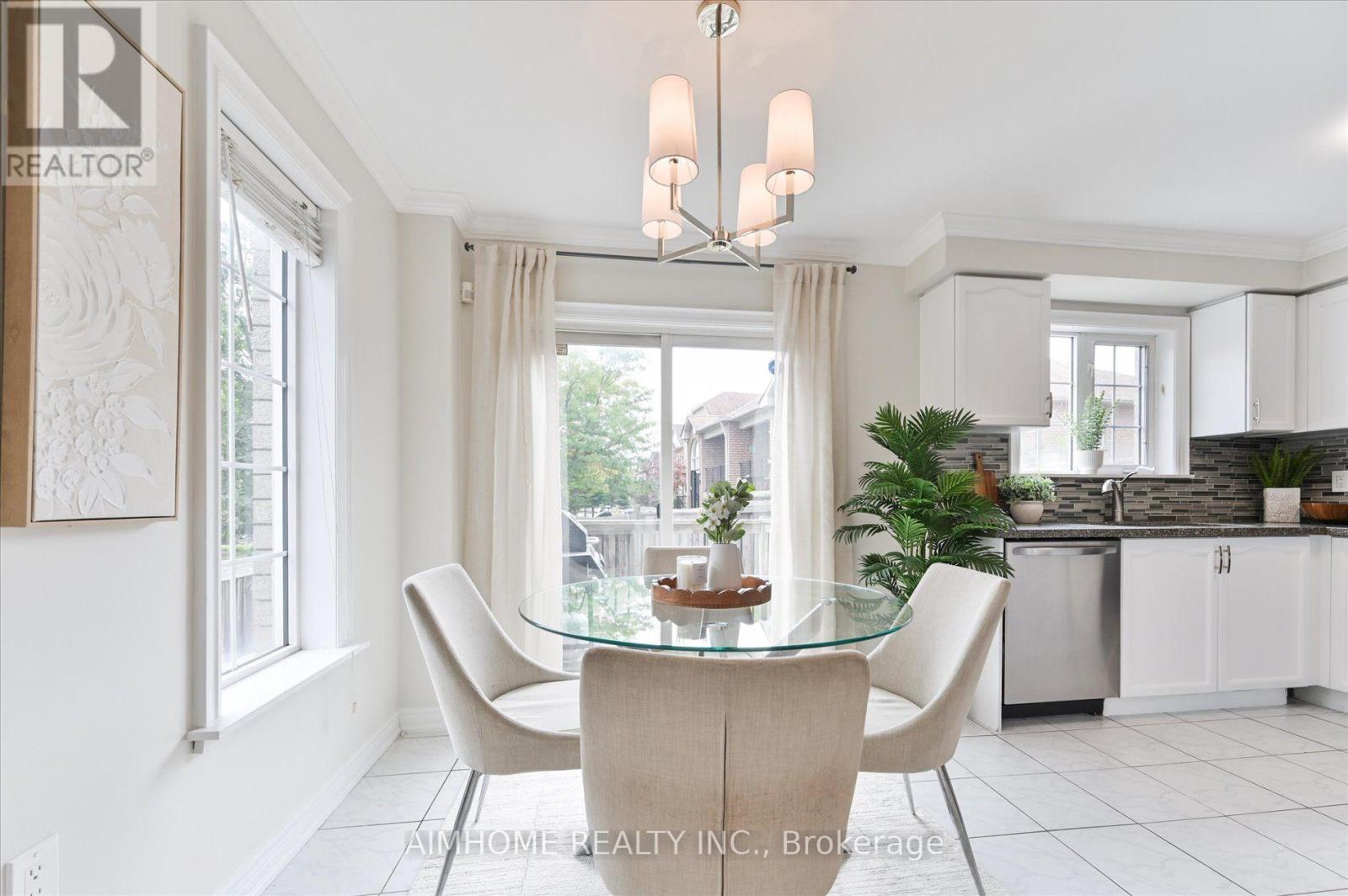 69 SENATOR WAY, Caledon (Bolton North) — photo 9