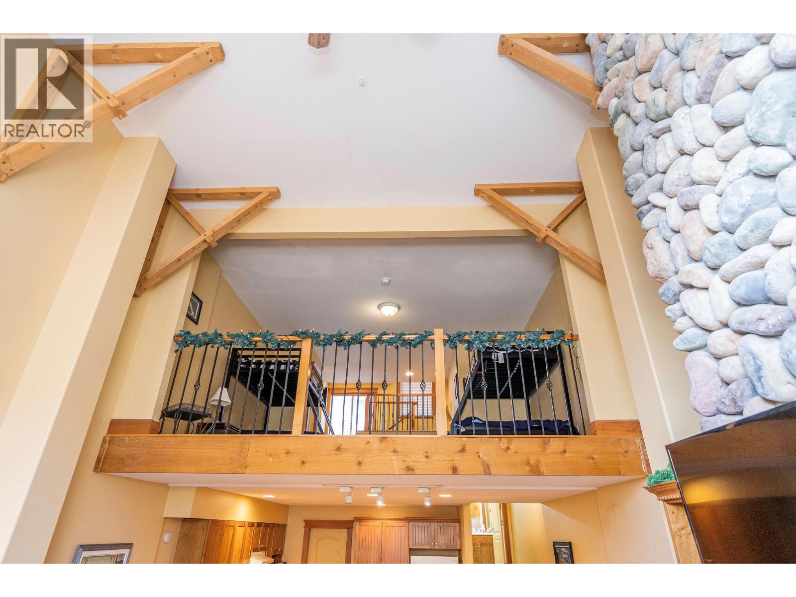 7640 Porcupine Road Unit# 27, Big White