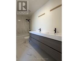 236 Ellis Avenue, St  Catharines, ON L2P0H2 Photo 25