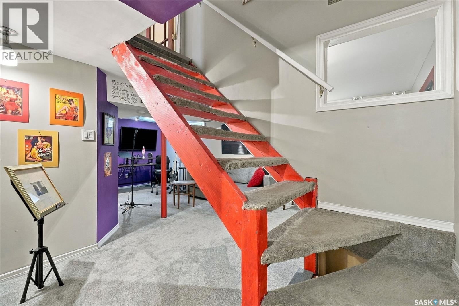2602 Lindsay STREET - 28