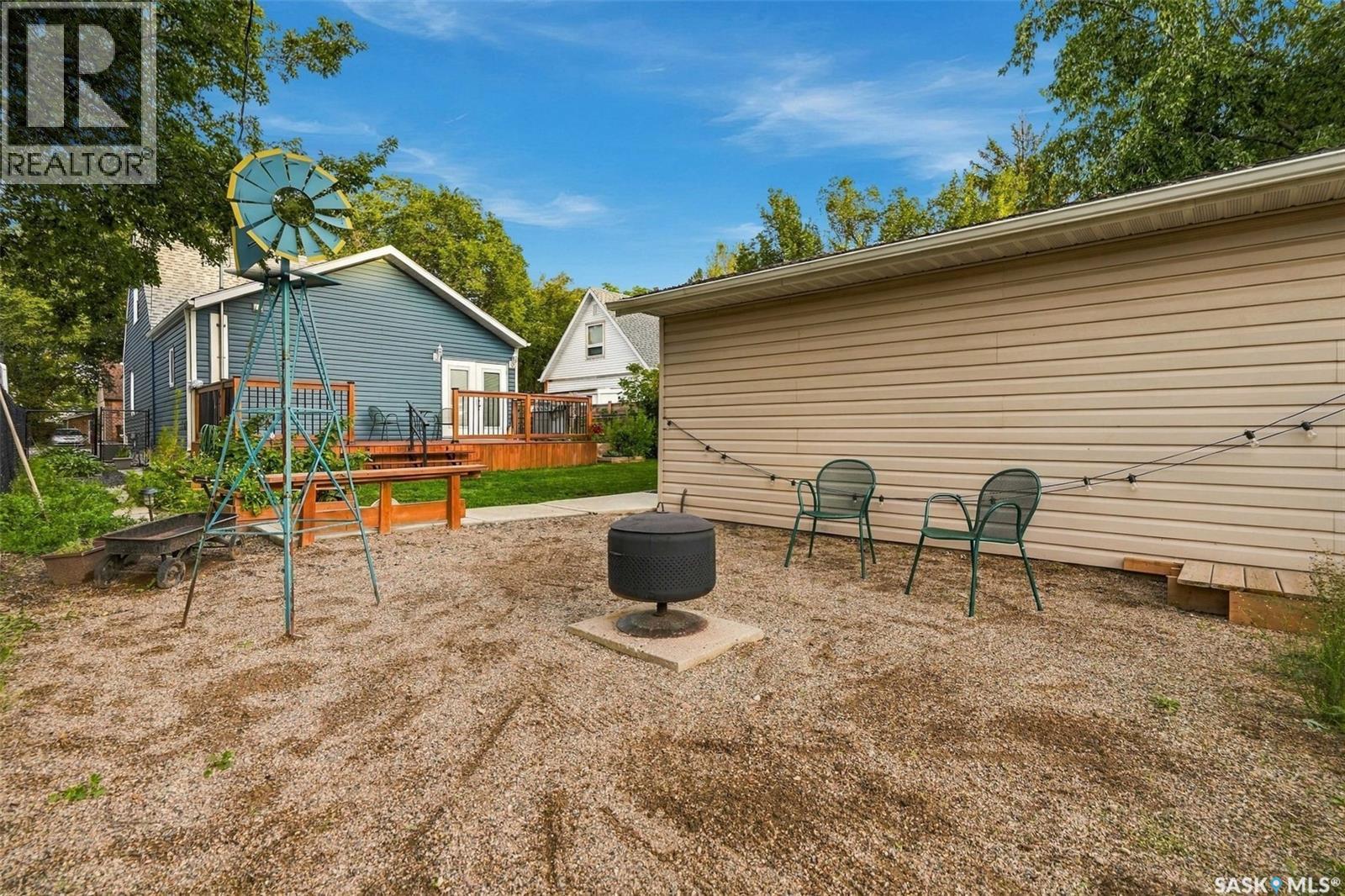 2602 Lindsay STREET - 41