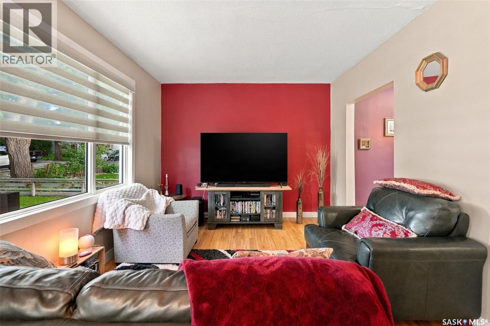 2602 Lindsay STREET, Regina — photo 5