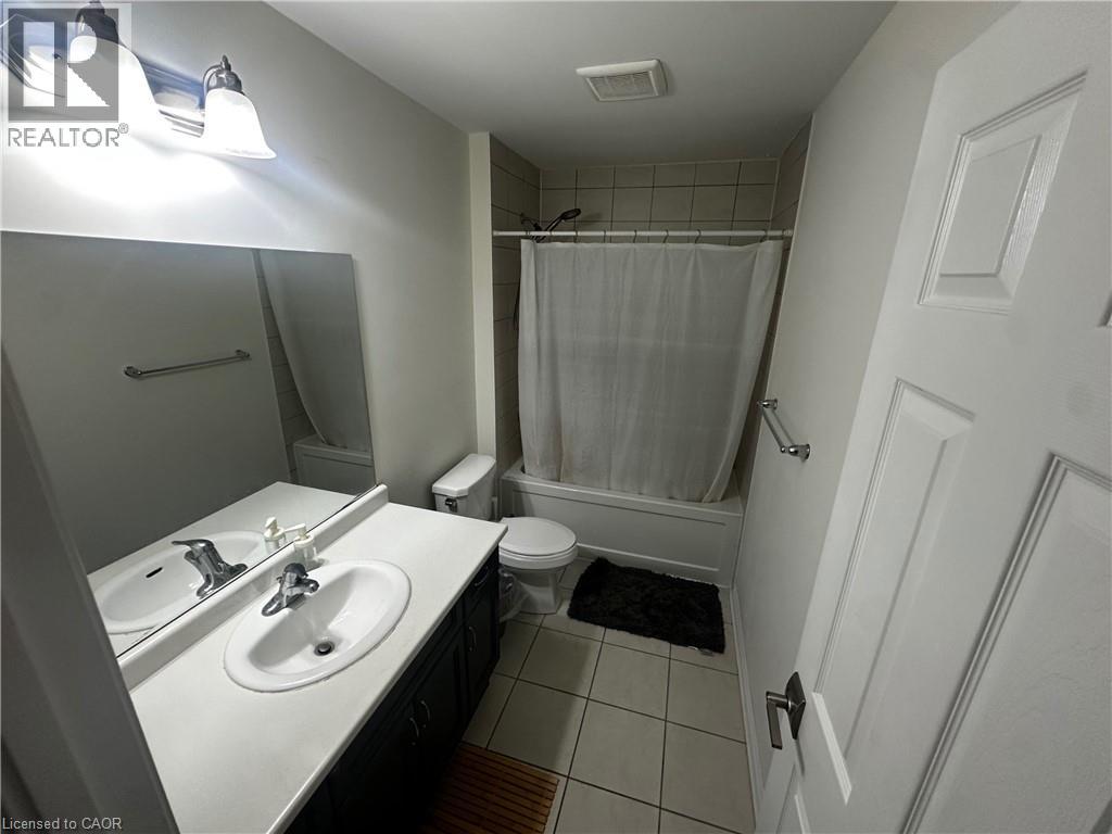 3 Bed, 3 Bath Townhouse for Rent in Scarborough – 15 HERON PARK Place Unit# 14, Scarborough - Image 7
