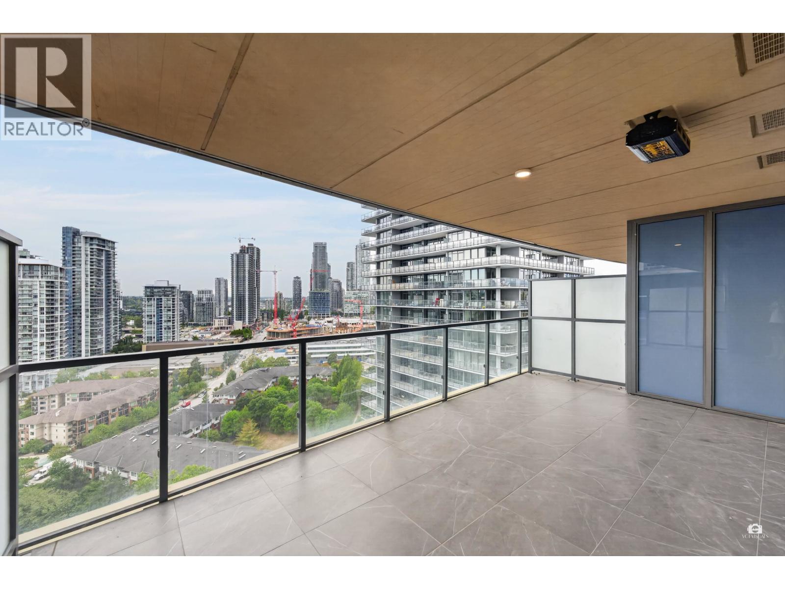 1501 4880 LOUGHEED HIGHWAY, Burnaby