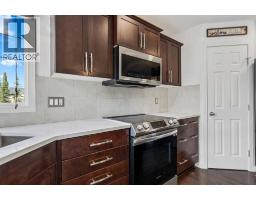 Bedroom - 813 Prestwick Circle Se, Calgary, AB T2Z4Y8 Photo 8