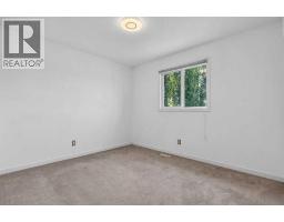 813 Prestwick Circle Se, Calgary, AB T2Z4Y8 Photo 24