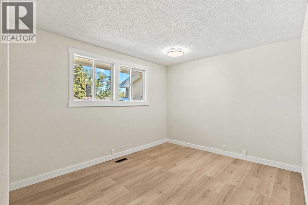 3116 39 Street SE - 14