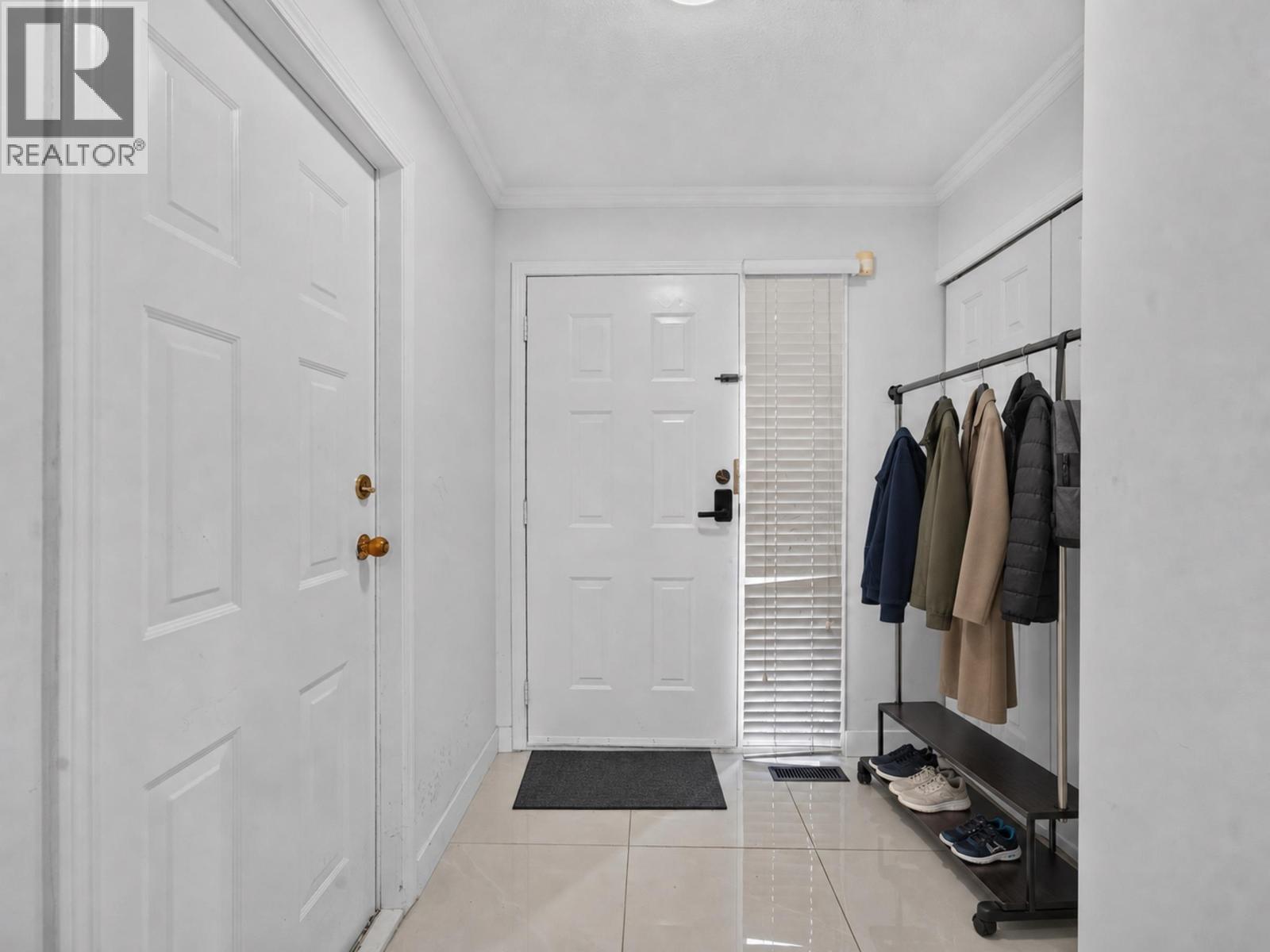 8 8031 GENERAL CURRIE ROAD, Richmond