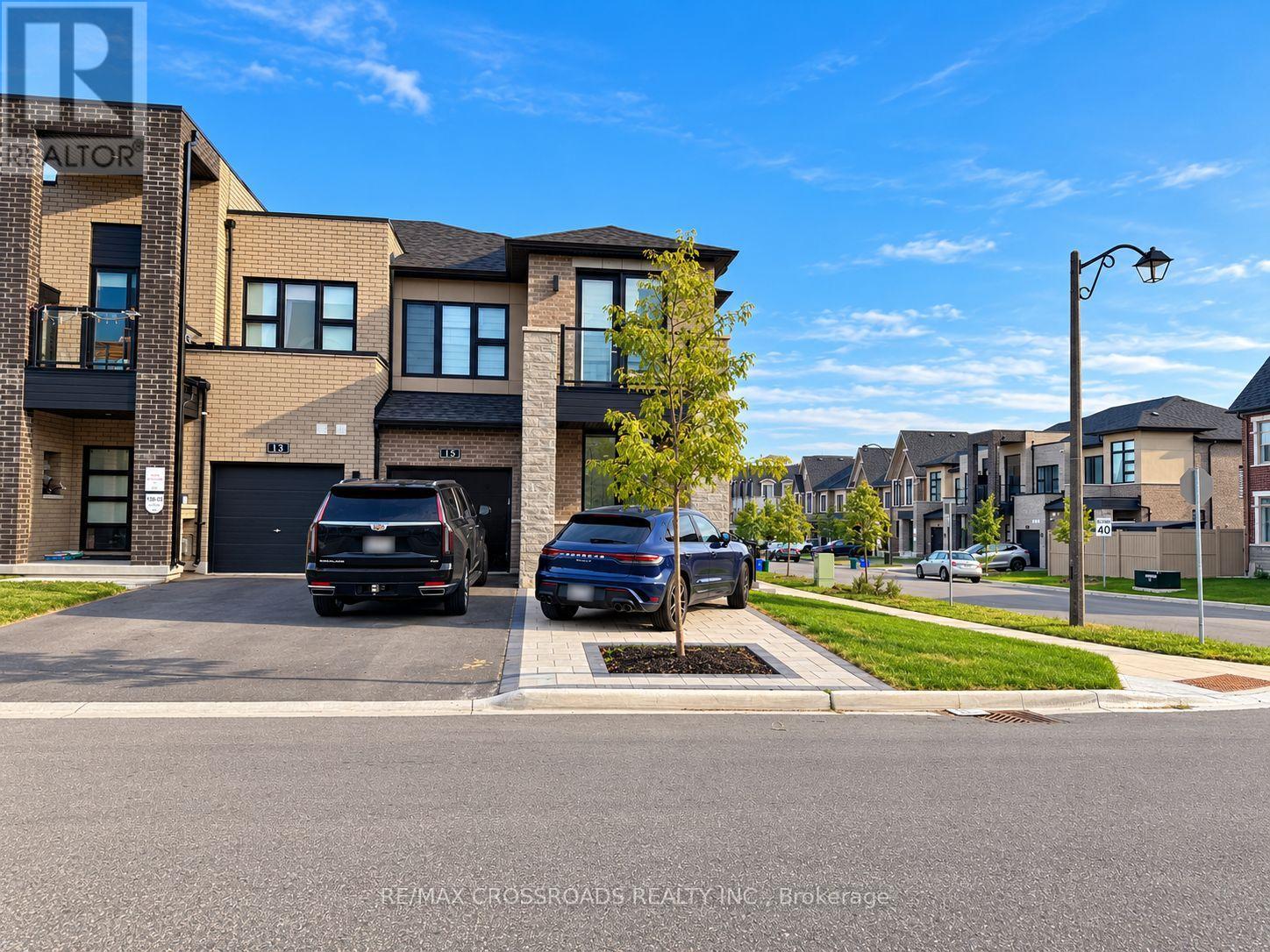 15 PERCY RYE AVENUE, Markham (Angus Glen) — photo 3