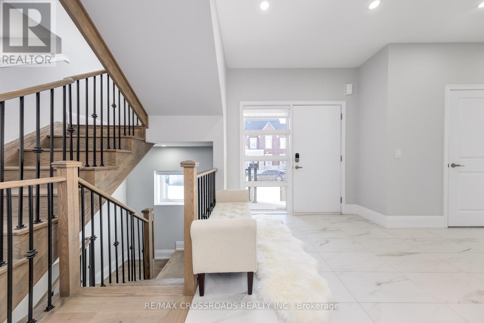 15 PERCY RYE AVENUE, Markham (Angus Glen) — photo 4